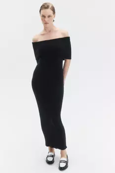 Платье миди облегающее с открытыми плечами