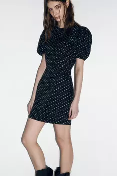 Платье мини приталенное с рукавами-фонариками