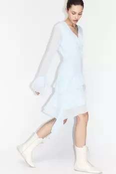 Платье мини шифоновое с асимметричным воланом