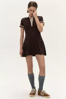 Платье-поло с юбкой в складку
