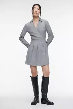 Платье-рубашка мини приталенное с V-вырезом