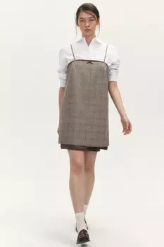 Платье-сарафан костюмное на бретельках