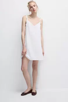 Платье-трапеция мини с вырезом на спине