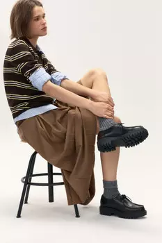 Полуботинки на подошве с протектором