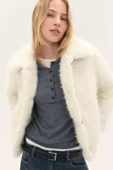 Полупальто с длинным ворсом