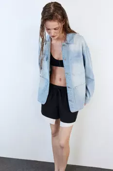 Рубашка джинсовая в полоску с карманами