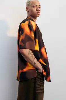 Рубашка oversize с огненным принтом