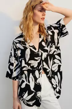 Рубашка oversize вискозная с принтом