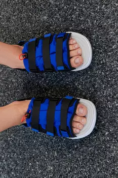 Сандалии спортивные на липучках