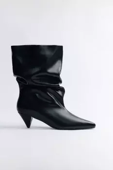 Сапоги на скошенном каблуке с широким голенищем