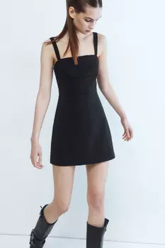 Сарафан мини приталенный на широких бретелях