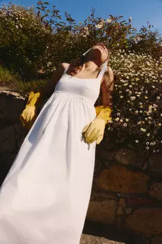 Сарафан приталенный с бретелями-завязками