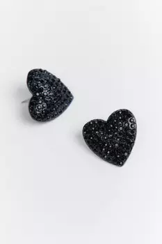 Серьги-сердца со стразами
