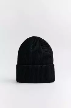 Шапка-бини из переработанных материалов