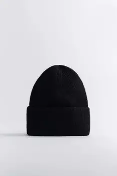 Шапка-бини вязаная базовая в рубчик