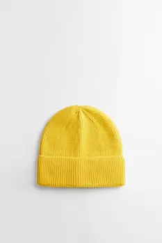 Шапка-бини вязаная короткая до ушей