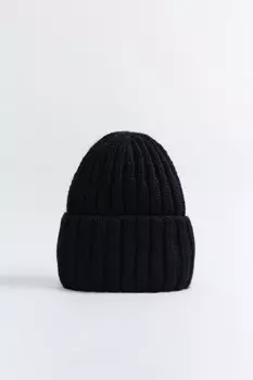Шапка-бини вязаная шерстяная в рубчик
