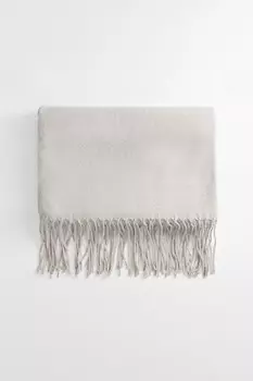 Шарф тонкий однотонный с длинной бахромой