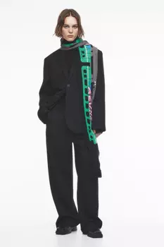 Шарф тонкий вязаный с принтом и надписью