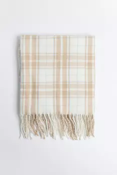 Шарф тонкой вязки клетчатый с бахромой