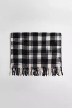 Шарф в клетку с бахромой