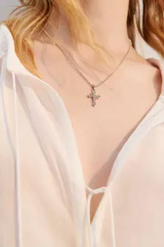 Шейное украшение женское