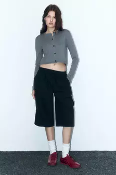 Шорты-бермуды хлопковые с декоративной петлей