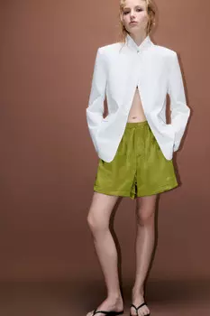 Шорты короткие из атласной ткани