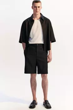 Шорты льняные с резинкой на поясе