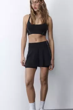 Шорты спортивные с облегающими велосипедками