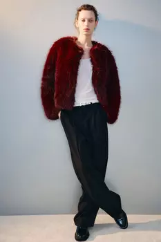 Шуба короткая с длинным ворсом