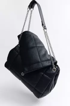 Сумка стеганая с ремешками и цепочками