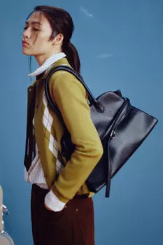 Сумка-тоут с декоративным ремешком