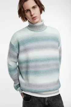 Свитер с горлом вязаный в полоску