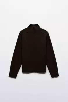 Свитер с воротником-стойкой