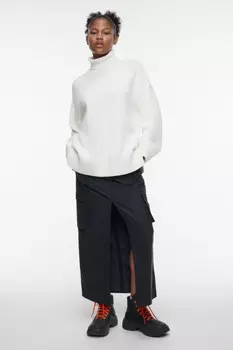 Свитер SWEATER свободный с боковыми разрезами