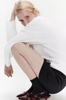 Свитер вискозный с воротником-стойкой