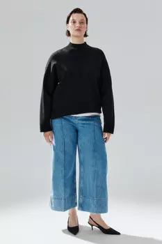 Свитер вискозный с воротником-стойкой