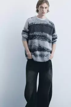 Свитер вязаный с принтом-абстракцией