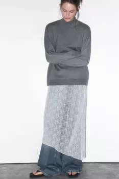 Свитер вязаный вискозный с воротником-стойкой