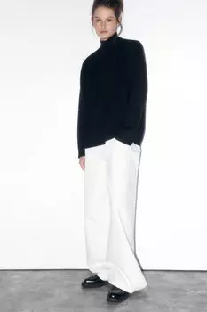 Свитер вязаный вискозный с воротником-стойкой