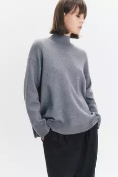 Свитер вязаный вискозный с воротником-стойкой