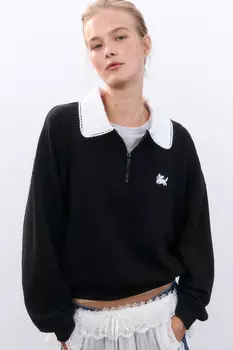 Свитшот с кружевным воротником