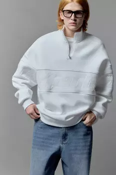 Толстовка half zip с вышитой надписью