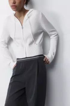 Толстовка вязаная на молнии с капюшоном