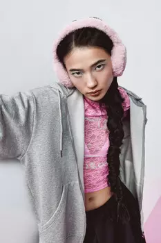 Топ-футболка из кружева с принтом