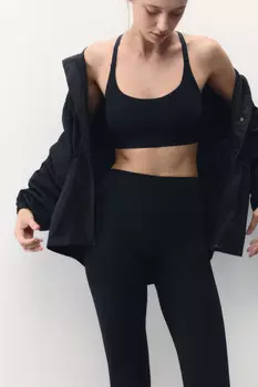 Топ спортивный с перекрещенными бретелями