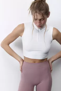 Топ спортивный с воротником на молнии