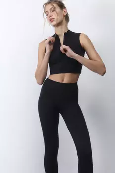 Топ спортивный с воротником на молнии