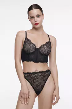 Трусики-стринги кружевные с высокой посадкой